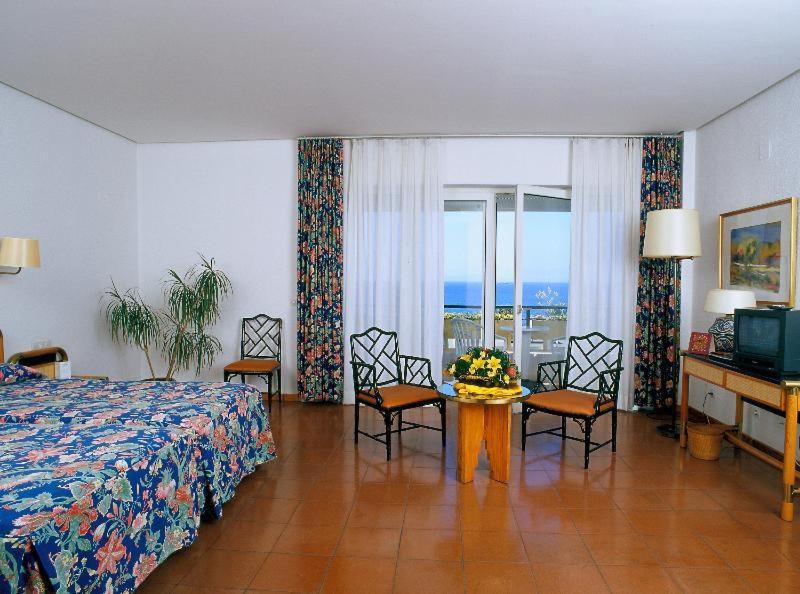Parador De Ceuta Phòng bức ảnh